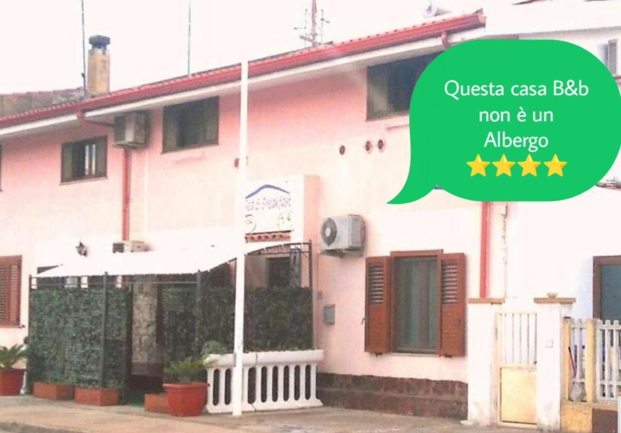 كاربونيا B&B Fantar House المظهر الخارجي الصورة