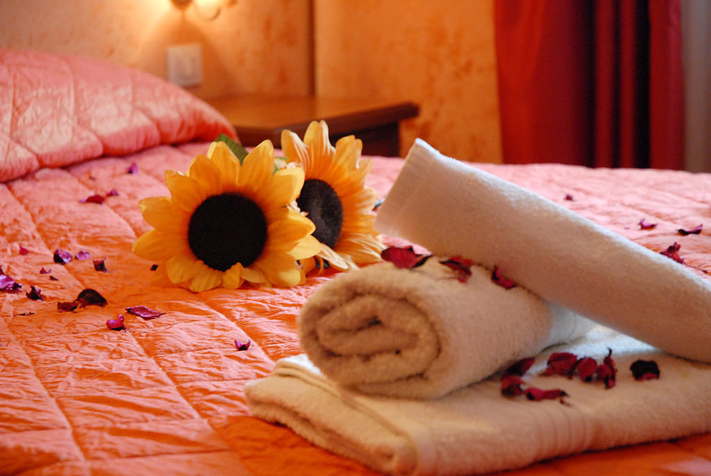 كاربونيا B&B Fantar House الغرفة الصورة