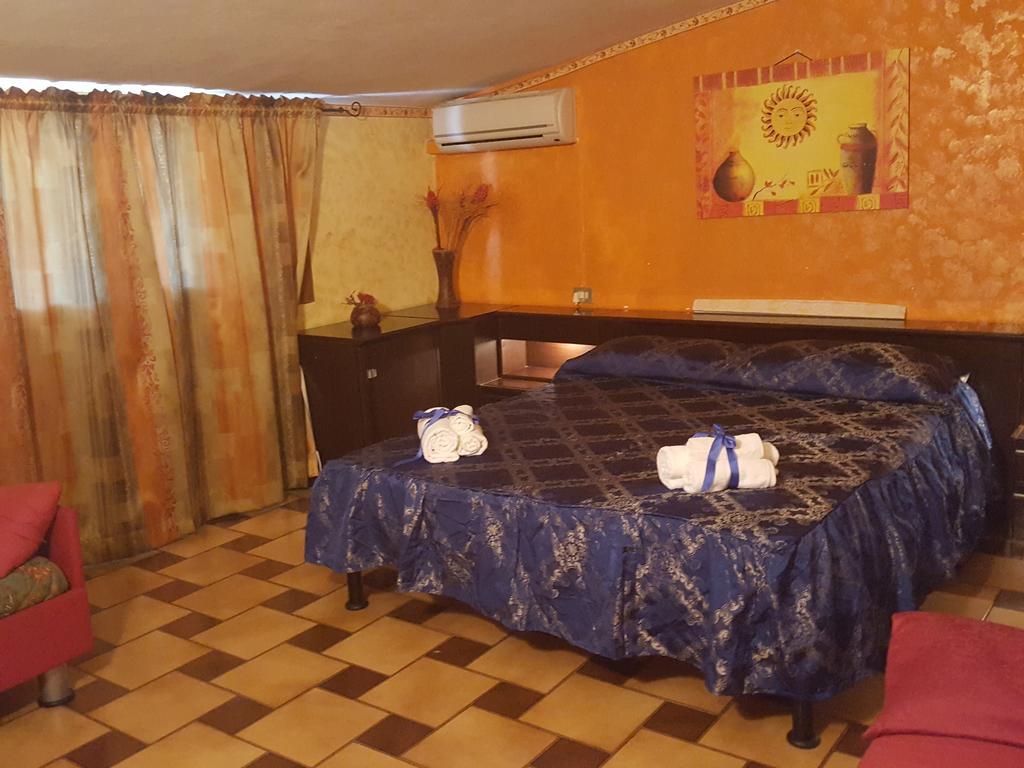 كاربونيا B&B Fantar House المظهر الخارجي الصورة