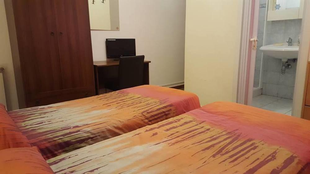 كاربونيا B&B Fantar House المظهر الخارجي الصورة