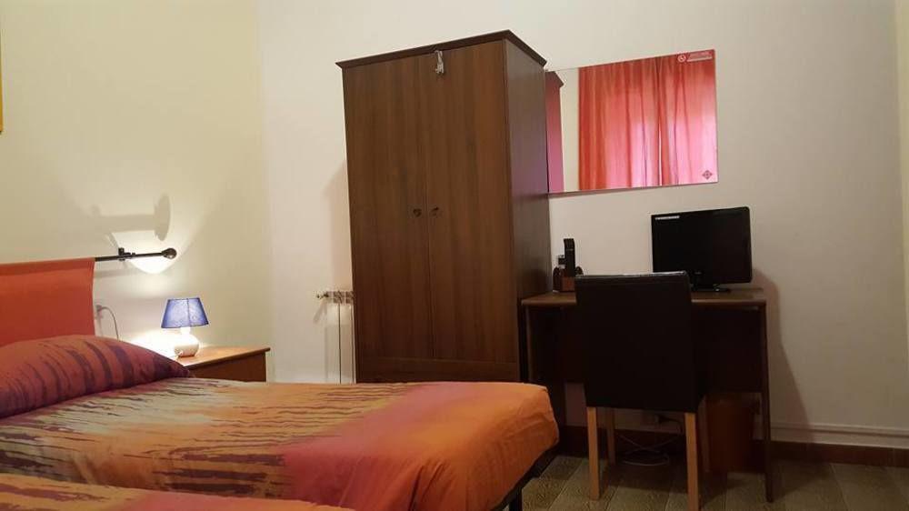 كاربونيا B&B Fantar House المظهر الخارجي الصورة