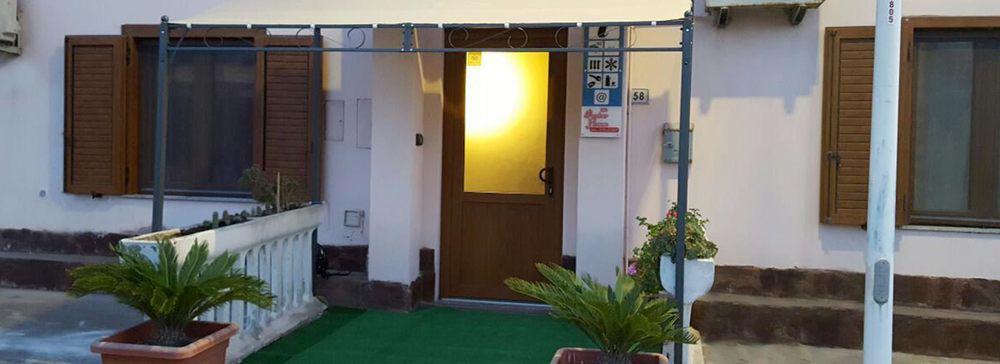 كاربونيا B&B Fantar House المظهر الخارجي الصورة
